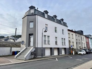 Appartement meublé à vendre – 66 m² – Tétange

Immo Losch vous propose en vente ce bel appartement aux finitions soignées, situé au 2e et dernier étage d’une petite résidence de 3 unités à Tétange.

Caractéristiques du bien :

Surface habitable : 66 m²

Hall d'entrée avec interphone

Grand salon lumineux

Cuisine ouverte sur la salle à manger

1 chambre à coucher

Salle de douche avec machine à laver et sèche-linge

Entièrement meublé

Annexes :

1 garage box fermé

1 emplacement de parking extérieur

Atouts :
Appartement situé dans un quartier calme et agréable, à proximité immédiate des écoles, crèches, commerces et de la gare de Tétange, facilitant les déplacements vers Esch-sur-Alzette et Luxembourg-ville.

Disponibilité : immédiate

Pour plus d’informations, des photos supplémentaires ou pour organiser une visite, contactez-nous :
+352 26532611
info@immolosch.lu
www.immolosch.lu

 ---------- 
Möblierte Wohnung zum Verkauf - 66 m² - Tétange

Immo Losch bietet Ihnen diese schöne Wohnung mit gepflegter Ausstattung zum Verkauf an. Sie befindet sich im 2. und letzten Stock einer kleinen Residenz mit 3 Einheiten in Tetingen.

Eigenschaften des Objekts :

Wohnfläche: 66 m²

Eingangshalle mit Gegensprechanlage

Großes, helles Wohnzimmer

Zum Esszimmer hin offene Küche

1 Schlafzimmer

Duschraum mit Waschmaschine und Trockner

Vollständig möbliert

Anhänge :

1 geschlossene Garagenbox

1 Außenparkplatz

Stärken:
Wohnung in einem ruhigen und angenehmen Viertel, in unmittelbarer Nähe von Schulen, Kindergärten, Geschäften und dem Bahnhof von Tetingen, der die Fahrt nach Esch-sur-Alzette und Luxemburg-Stadt erleichtert.

Verfügbarkeit: sofort

Für weitere Informationen, zusätzliche Fotos oder um einen Besichtigungstermin zu vereinbaren, kontaktieren Sie uns bitte :
+352 26532611
info@immolosch.lu
www.immolosch.lu

 ---------- 
Furnished apartment for sale - 66 m² - Tétange

Immo Losch offers for sale this beautifully finished apartment on the 2nd and top floor of a small 3-unit residence in Tétange.

Property features :

Living area: 66 m²

Entrance hall with intercom

Large, bright living room

Kitchen opening onto dining room

1 bedroom

Shower room with washing machine and dryer

Fully furnished

Annexes :

1 closed garage box

1 outdoor parking space

Assets :
Apartment located in a quiet, pleasant neighborhood, close to schools, nurseries, shops and the Tétange train station, making it easy to get to Esch-sur-Alzette and Luxembourg City.

Availability: immediate

For further information, additional photos or to arrange a viewing, please contact us on :
+352 26532611
info@immolosch.lu
www.immolosch.lu