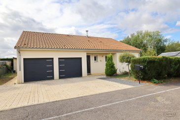 BOULANGE France

20 mn frontière Luxembourgeoise Esch-sur-Alzette

Très belle maison libre des quatre cotés entièrement clos de verdure, jardin et fruitiers.

Située dans une belle citée pavillonnaires, la maison est idéale pour une famille avec enfants. 

La maison jouit d'une très belle clarté naturelle avec ses grandes fenêtres s'ouvrant sur la terrasse et son grand jardin arrière.

Dès l'entrée, le hall apporte un aspect de bien être en distribuant les pièces de vies.

Le WC séparé du hall d'entrée, sera apprécié de vos invités. Le hall donne accès  aux garages et au coins technique de la maison.

Le hall vous conduit jusqu'au grand living et sa très belle cuisine équipée ouverte.
Les grandes portes fenêtres de la cuisine et du living s'ouvrent sur la grande terrasse sans marches ou escaliers, ce qui est très appréciable lors de vos sorties sur la terrasse.

Un petit séjour accessible du living est muni d'un poêle à bois, ce qui rendra vos soirées d'hiver agréable au feu de bois.

L'espace du hall de nuit distribue les pièces de repos et la grande salle d'eau complète avec douche, deux éviers et un WC.
Un espace bureau est apprécié dans ce grand hall de nuit.

Trois belles chambres à coucher au sol carrelé sont positionnées à l'arrière de la maison avec vue sur le jardin.

Prix de présentation : 440 000 € Frais d'Agence Inclus.

Pour toutes questions ou demandes d'informations, n'hésitez pas à nous contacter, nous serons toujours à votre service.

Agence ELSA'HOME à votre écoute pour la concrétisation de vos projets en toute confiance.

---------------------------------------------------------------

BOULANGE, France

20 minutes from the Luxembourg border (Esch-sur-Alzette)

A beautiful, detached house set in a lush, fully enclosed plot featuring a garden and fruit trees.

Located in a lovely residential neighborhood, this home is ideal for a family with children.

The house enjoys abundant natural light, thanks to large windows that open onto the terrace and the spacious rear garden.

Upon entering, the hallway creates a welcoming atmosphere while providing access to the main living areas.

The separate toilet off the entrance hall is a convenient feature for guests. The hall also provides access to the garages and the utility/technical areas of the house.

The hallway leads to the spacious living room and a beautiful, open-plan fitted kitchen.
Large patio doors in both the kitchen and living room open directly onto the expansive terrace?with no steps or stairs?making outdoor access effortless and convenient.

A cozy sitting area, accessible from the main living room, features a wood-burning stove, perfect for enjoying pleasant winter evenings by the fire.

The sleeping area hallway connects the bedrooms and a large, fully equipped bathroom featuring a shower, double sinks, and a toilet.
This spacious hallway also accommodates a convenient office area.

Three lovely bedrooms, all with tiled flooring, are situated at the rear of the house and overlook the garden.

Asking price: €440,000 (Agency fees included).

Please do not hesitate to contact us with any questions or requests for information; we are always at your service.

ELSA'HOME Agency: here to help you realize your projects with confidence.