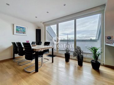 L'agence Immobilière Immo Contact vous propose à la vente un appartement/duplex moderne de trois chambres, situé à Bertrange, dans un environnement résidentiel particulièrement recherché, offrant un accès direct à pied aux écoles, aux infrastructures communales et aux transports en commun, et une proximité immédiate de l’École européenne.

Situé au troisième étage d’une résidence récente construite en 2004, cet appartement offre un cadre de vie moderne et fonctionnel. 

La façade de l’immeuble fera l’objet de travaux dans un délai d’environ six mois, lesquels seront intégralement pris en charge par le propriétaire actuel.

L’appartement est aménagé sur deux niveaux et se compose comme suit.

Au premier niveau: 
- Hall d’entrée équipé d’un vidéophone et d’un système de caméra
- Séjour / salle à manger
- Cuisine équipée ouverte 
- 2 chambres à coucher de +/−12m²
- Salle de bains avec toilettes
- Toilettes séparées
-cave
-garage

En mezzanine: 

- Chambre avec un espace ouvert vitré pouvant faire office de bureau ou d’espace polyvalent
- Toilettes séparées avec lavabo, avec possibilité d’y installer une douche.

Le bien est équipé de volets électriques d’un pré-équipement pour la climatisation et de la fibre optique.

Disponibilité à convenir

Visites possibles en semaine et le samedi.

Pour toutes informations contactez-moi au +352 26.311.992

Estimation de votre bien (sous 48h), contactez-nous au +352 26 311 992 ou sur info@immocontact.lu.

 ---------- 
ImmoContact offers for sale a modern three-bedroom apartment/duplex located in Bertrange, within a highly sought-after residential environment. The property benefits from walking-distance access to schools, municipal facilities and public transport, and immediate proximity to the European School.

Situated on the third floor of a recent residence built in 2004 by the municipality, this apartment offers a modern and functional living environment. 

The building façade is scheduled to undergo renovation works within approximately six months. These works will be fully covered by the current owner.

The apartment is arranged over two levels and is composed as follows.

First level
	•	Entrance hall equipped with videophone and camera system
	•	Living room / dining area
	•	Open-plan fully fitted kitchen
	•	Two bedrooms of approximately 12 sqm each
	•	Bathroom with toilet
	•	Separate guest toilet
         • cellar
         • garage
Mezzanine level
	•	Bedroom with a glazed open space that can be used as an office or multifunctional area
	•	Separate toilet with washbasin, with the possibility to install a shower

The property is equipped with electric shutters, pre-installation for air conditioning, and fiber optic internet.

Availability to be agreed.

Viewings possible during the week and on Saturdays.

For further information, please contact me on +352 26 31 19 92.

Free property valuation within 48 hours.
Contact us on +352 26 31 19 92 or at info@immocontact.lu.