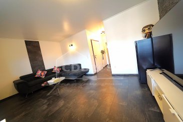 Coup de cœur assuré pour ce charmant appartement de ± 54 m², situé au 2áµ‰ étage d’une résidence bien entretenue, lumineux et prêt à vous accueillir, il allie confort, fonctionnalité et emplacement idéal.
Composition :
•	Hall d’entrée accueillant
•	Séjour baigné de lumière naturelle
•	Balcon cosy, parfait pour un café au soleil
•	Cuisine ouverte et conviviale
•	1 chambre agréable pour un repos mérité
•	Salle de bain fonctionnelle et spacieuse
Les + qui font toute la différence :
•	Agencement optimisé : aucun m² perdu
•	Box fermé : fini les soucis de stationnement
•	Cave privative : espace de rangement supplémentaire
•	Proximité idéale : gare, bus, crèche, écoles, commerces, restaurants, piscine, salle de sport et hôpital
•	Disponibilité : à la signature de l’acte de vente
Infos clés :
•	Surface habitable : ± 54 m²
•	Étage : 2áµ‰
•	Prix : 449 000 €
•	Charges mensuelles : 190 €
•	Annexes : 1 cave + 1 box fermé
Intéressé(e) ? Contactez-nous sans tarder :
(+352) 661 81 03 27 ou 28 80 28 80
immo@cdbgest.lu
Retrouvez toutes nos offres sur : www.cdbimmo.lu
Vous avez un bien à vendre ou à louer ?
Faites confiance à CDBgest, membre de la Chambre immobilière du Grand-Duché du Luxembourg et de la Chambre de commerce.
Estimation offerte – Expertise locale – Accompagnement sur-mesure.



FOR SALE – Fully Renovated Apartment 54 m2  in Niederkorn
A true gem – fall in love with this charming ±54 m² apartment, located on the 2nd floor of a well-maintained residence, bright, and move-in ready, it perfectly combines comfort, functionality, and a prime location.
Layout:
•	Welcoming entrance hall
•	Bright living room flooded with natural light
•	Cosy balcony – perfect for enjoying your morning coffee in the sun
•	Open-plan, convivial kitchen
•	Comfortable bedroom for well-deserved rest
•	Spacious, functional bathroom
Highlights that make the difference:
•	Optimised layout – no wasted space
•	Private closed garage (box) – no more parking hassles
•	Private cellar – extra storage at your disposal
•	Prime location – close to the train station, bus, daycare, schools, shops, restaurants, swimming pool, gym, and hospital
•	Availability: upon signing of the deed of sale
Key information:
•	Living area: ± 54 m²
•	Floor: 2nd
•	Price: €449,000
•	Monthly charges: €190
•	Annexes: 1 private cellar + 1 closed garage (box)
Interested? Contact us today:
(+352) 661 81 03 27 or 28 80 28 80
immo@cdbgest.lu
Discover all our listings: www.cdbimmo.lu
Do you also have a property to sell or rent?
Trust CDBgest, member of the Luxembourg Real Estate Chamber and the Luxembourg Chamber of Commerce.
Free valuation – Local expertise – Tailor-made support.