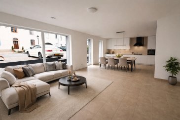 Appartement d'exception ? Rez-de-chaussée ? 131,71 m² ? Disponible immédiatement

Découvrez ce superbe appartement situé au rez-de-chaussée, offrant une surface habitable généreuse de 131,71 m². Grâce à ses grandes baies vitrées, il bénéficie d'une luminosité naturelle remarquable tout au long de la journée.

L'espace de vie se compose d'un vaste séjour avec cuisine ouverte, idéal pour créer une ambiance moderne, conviviale et chaleureuse.

L'appartement comprend :

Trois chambres, dont une belle suite parentale avec salle de bains privative  
Une deuxième chambre spacieuse  
Une troisième chambre avec débarras attenant  
Une salle de bains supplémentaire  
Un WC séparé  
Un dressing  
Plusieurs espaces de rangement pratiques  

À l'extérieur, vous profiterez de :

Deux emplacements de stationnement  
Un garage fermé pour une voiture  

Ce bien rare séduit par ses volumes, son confort et sa fonctionnalité, parfaitement adaptés à une vie de famille ou à toute personne recherchant un espace de qualité.

Une image 3D illustrative est également fournie afin de vous projeter dans l'aménagement du séjour.

Disponibilité immédiate ? À visiter sans tarder !

N'hésitez pas à nous contacter pour organiser une visite ou obtenir davantage d'informations.