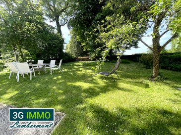 Vous recherchez du calme, de la surface, des volumes et de l'authenticité à proximité des frontières dans un secteur convoité ?
3G Immo Lambermont vous propose en Exclusivité à Lexy, une MAISON BOURGEOISE très lumineuse de 175m² habitables avec 6 CHAMBRES, un grenier aménageable plus un sous-sol complet. Situation exceptionnelle au calme absolu et proche de toutes les commodités.

Dès le couloir l'entrée, nous retrouvons les archétypes des maisons bourgeoises (plancher chêne, hauteur des plafonds etc). Le rez-de-chaussée se compose d'une pièce de vie très lumineuse de 37m² sur parquet chêne et cheminée, d'un bureau (ou chambre), d'une cuisine et d'une salle d'eau (douche italienne et Wc) rénovée en 2024. 
Au premier étage, un vaste palier distribue 4 chambres (10,1 / 11,3 / 18 et 19,2m² !), un Wc séparé et une salle de bain avec baignoire. 
Le dernier niveau se compose de la 6ème chambre de 17,4m² et d'un grenier (isolation posée et électricité tirée) de 58m² avec sa superbe charpente, qui laissera pleinement parler vos souhaits et envies : bureau, salle détente ou loisirs? 
Le sous-sol comprend un garage de 30m², une buanderie, une chaufferie et des rangements.

Cette maison jumelée est bâtie sur un terrain d'environ 500m² avec terrasse arrière, dans un environnement très calme et verdoyant en restant proche de toutes les commodités.

D'un point de vue technique, les huisseries sont en DV PVC, la toiture est en tuile, l'électricité est aux normes, le chauffage est assuré par une chaudière fuel et une cheminée dans la pièce de vie et tous les mitigeurs et Wc ont été changés en 2025.

Pour toutes demandes de renseignements et/ou visite :
Grégory 06 42 85 79 02
Chers confrères, je pratique l'interagence