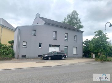 CAPITIS Sàrl  vous propose à la VENTE un immeuble de rapport situé à Mamer. 

L 'immeuble comprends :  

Au RDC : Un appartement de deux chambres et un studio 
Au 1er étage : Un appartement 3 chambres
Au 2ième étage : Un appartement 2 chambres. 

Ils sont tous loués. Le rendement actuel est de 6230 €. 

Pour plus de renseignements ou une visite des lieux  veuillez nous contacter au +352 263 709 15-25 ou sur info@capitis.lu
