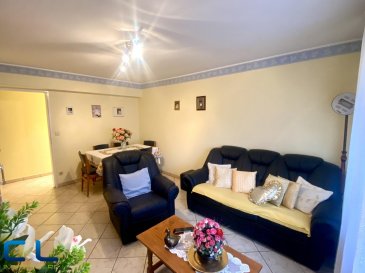 Nous vous proposons à la vente un appartement à Bonnevoie, 
(100, rue de Bonnevoie) situé au deuxième étage avec ascenseur dans une résidence bien soignée. 

Proche de la gare de Luxembourg, des commerce  et toutes commodités, cet appartement se compose comme suit: 
- hall, une chambre à coucher, un living, une cuisiné équipée, une salle de douche, un wc séparé. 
-une grande cave privative et un grenier en commun. 

Cet appartement peut être intéressant pour un premier achat mais aussi bien pour investissent locatif.  
Disponible d'immédiat. 

Pour toute demande de visite ou informations complémentaires, n'hésitez pas à nous contacter au 265341 ou directement notre agent Mme VEIGAS au 621 505 621 ou par mail au cristina.veigas@cl-immo.lu

Les frais d'agence sont compris dans le prix de vente et à charge du vendeur.