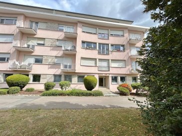 Luxembourg HOLLERICH

Idéalement situé à deux minutes à pieds du grand Parc de Merl, ce bel appartement une chambre à coucher séduit par son espace et sa luminosité naturelle.

Idéal pour couple ou personne seule,

Dès l'entrée, son hall distribue avec courtoisie l'ensemble de l'habitation.

Son grand living jouit de belles clartés avec ses grandes fenêtres et sa cuisine équipée à l'américaine.

Une salle de douche spacieuse est complète avec évier et WC.

Une grande chambre à coucher donne vue sur la face avant de la résidence.

Une cave et un espace à la buanderie sont prévus avec l'appartement.

Pour toutes questions ou demandes d'informations, n'hésitez pas à nous contacter, nous serons toujours à votre service.

Agence ELSA'HOME à votre écoute pour la concrétisation de vos projets en toute confiance.

-----------------------------------------------------------------------
Luxembourg HOLLERICH

Ideally located a two-minute walk from the large Parc de Merl, this beautiful one-bedroom apartment captivates with its space and natural light.

Ideal for a couple or a single person,

Upon entering, its entrance hall gracefully leads to the entire home.

Its large living room enjoys beautiful natural light with its large windows and its open-plan fitted kitchen.

A spacious shower room is complete with a sink and toilet.

A large bedroom overlooks the front of the residence.

A cellar and a laundry area are included with the apartment.

For any questions or information requests, please do not hesitate to contact us; we will always be at your service.

The ELSA'HOME agency is at your disposal to help you realize your projects with complete confidence.
