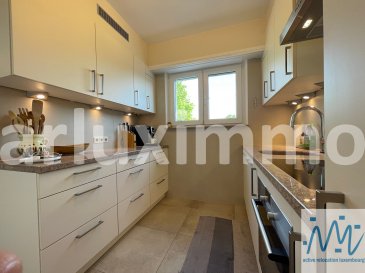 ''active relocation luxembourg'' vous propose cette jolie maison meublée et équipé à Mamer.
Contrat de bail durée déterminée jusqu'à fin Aôut 2026!

La maison se compose comme suite:
au rez-de-Chaussée : un hall d'entrée avec la cage d'escalier, un WC séparé, une salle de jeux, une cave et une buanderie avec accès au jardin arrière.
au 1er étage : un hall avec la cage d'escalier, un salon, une cuisine équipée et séparée, une salle à
manger avec accès à la terrasse avec accès au jardin par un escalier.
au 2ème étage : un hall et la cage d'escalier, 1 chambre double, 1 chambre double avec accès au balcon, un bureau et une salle de douche,
au 3ème étage : un hall et la cage d'escalier, une chambre double avec pièce dressing et une salle de bain,
A l'avant de la propriété : un espace parking 2 voitures.
Beau jardin amménagé et entièrement clôturé.

Adresse : 16 rue Gaaschtbierg L-8230 Mamer

La maison est située dans un beau quartier résidentiel et calme situé à quelques pas des commerces (boulangerie Paul, Shoppi Cactus, restaurants, cabinets médicaux, dentistes, coiffeurs,...) 
et de l'arrêt de bus Mamer Gaaschtbierg (lignes 801, 802, 811, 812, 821, 822, 823, 824, 950, 904,......)
Shopping Center 