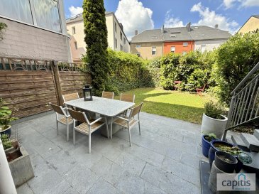 À vendre ? Maison mitoyenne rénovée avec terrasse et jardin à Bettembourg

CAPITIS Sàrl vous propose à la vente cette maison mitoyenne rénovée, située dans une rue calme de Bettembourg, à seulement 5 minutes de la gare.

Agencement du bien 

Sous-sol :

- Buanderie

- Atelier de bricolage

- Cave

- Accès direct au jardin

Rez-de-chaussée :

- Salon et salle à manger lumineux

- WC séparé

- Cuisine équipée

- Hall d'entrée

1er étage :

- 2 chambres

- Salle de douche

2? étage :

- 2 chambres, dont une en duplex sur 2 niveaux

- Salle de douche

- WC séparé

Grâce à ses grandes fenêtres, la maison bénéficie d'une luminosité exceptionnelle. Une terrasse et un jardin complètent ce bien, offrant un cadre de vie agréable pour toute la famille.

Pour plus de renseignements ou pour organiser une visite, contactez-nous au +352 27 40 30 30 ou par email à info@capitis.lu