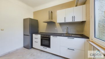 À vendre ? Appartement rénové 1 chambre à Hollerich

CAPITIS Sàrl vous propose à la vente cet appartement rénové, situé au rez-de-chaussée d'une petite résidence de seulement 4 unités, dans le quartier dynamique de Hollerich.

Composition du bien :

1 chambre

1 salle de douche

Cuisine équipée

Salon et salle à manger lumineux

Débarras

Cave privative

Cet appartement bénéficie d'un emplacement idéal, à proximité immédiate de toutes les commodités, commerces, services et transports.

Pour plus de renseignements ou pour organiser une visite, contactez-nous au +352 27 40 30 30 ou par email à info@capitis.lu