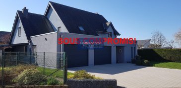 Maison soignée et entretenue faisant 204 m2 habitables sur un terrain de 8,92a.<br>Rénovée en grandes parties elle se présente dans un état moderne et attractive.Une nouvelle Installation photovoltaïque a rapporté presque 3000€ en 2018<br>L\'abri de jardin lumineux, construit en \