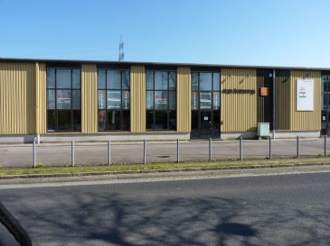 Local commercial à Walferdange