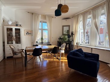 THIONVILLE -  Avenue du Général de Gaulle - Bien d'exception. THIONVILLE  - Avenue du Général de Gaulle - Bien d'exception
A deux pas du Parc Napoléon, superbe appartement de 156 m² en rez-de-chaussée surélevé avec entrée indépendante, jardin, terrasse, stationnement privatif et garage.
Volumes remarquables, cheminée de caractère, cuisine équipée ouverte, 3 chambres, lingerie, caves accessibles directement depuis le logement.
 Un bien rare alliant cachet, confort et emplacement premium.
À découvrir sans tarder.

Les informations sur les risques auxquels ce bien est exposé sont disponibles sur le site Géorisques : www.georisques.gouv.fr » 
Contacts :
K.Karas : 06 08 31 19 87
K. Moriceau : 06 75 66 99 25
Copropriété de 4 lots - dont 4 lots habitation. (Pas de procédure en cours).