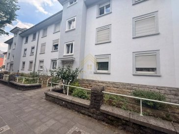 Appartement 2 chambres avec potentiel à Esch-sur-Alzette

Situé au 2áµ‰ étage d’une résidence construite dans les années 1920, cet appartement de deux chambres offre une belle opportunité pour un acquéreur à la recherche d’un bien à personnaliser selon ses envies.

L’appartement se compose de deux chambres, d’un salon, d’une cuisine et d’une salle de douche. Les pièces sont agréables et disposent d’un beau potentiel, mais un rafraîchissement général permettra de lui redonner tout son charme et de créer un intérieur à votre image.

Actuellement loué, le bien peut notamment convenir à un investisseur, mais également constituer une première acquisition intéressante pour un acheteur souhaitant faire évoluer progressivement son logement.

Une opportunité à découvrir pour celles et ceux qui recherchent un appartement avec du potentiel, dans un immeuble chargé d’histoire au cœur d’Esch-sur-Alzette.

Nous restons à votre disposition pour tout renseignement complémentaire ou visite des lieux au 28 66 39 1.

Les prix s'entendent frais d'agence + TVA inclus.

 ---------- 
Two-bedroom apartment with potential in Esch-sur-Alzette

Located on the 2nd floor of a residence built in the 1920s, this two-bedroom apartment offers a great opportunity for a buyer looking to personalize a property according to their wishes.

The apartment comprises two bedrooms, a living room, a kitchen, and a shower room. The rooms are pleasant and have good potential, but a general refresh will restore its charm and create an interior to your taste.

Currently rented, the property could be suitable for an investor, but also represents an interesting first purchase for a buyer wishing to gradually upgrade their home.

An opportunity to discover for those looking for an apartment with potential, in a building rich in history at the heart of Esch-sur-Alzette.

We remain at your disposal for any further information or site visits at 28 66 39 1.

Prices include agency fees + VAT.