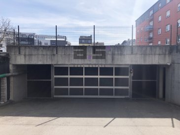 A.S. Real Estate vous propose à la vente un emplacement de parking intérieur situé dans un sous-sol entièrement sécurisé par une double porte d'accès à Kayl. 

Pour de plus amples informations ou pour convenir d'une visite, n'hésitez pas à nous contacter au (+352) 621 274 674 ou à info@as-estate.lu.