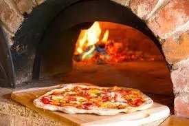 BELARDIMMO vous propose à le location un restaurant situé au centre de Wormeldange

Le restaurant est libre de tout engagement, c'est à dire qu'il n'y a pas de contrat avec le brasseries;

Il dispose d'un four a pizza à bois.

Il couvre également le service de livraison de Grevenmacher à Remich ( très bon chiffre d'affaire ne livraison)

Le restaurant est bien équipé; il dispose d'un bureau, d'une chambre froide, d'une cave et, en supplément, des places de parking pour voitures 


Pour toutes informations complémentaires, veuillez nous contacter afin de convenir d'un rendez-vous à notre l'agence.
Tél. : +352 26543148
email : contact@belardimmo.lu

 ---------- 
BELARDIMMO bietet Ihnen ein Restaurant im Zentrum von Wormeldange zur Miete an.

Das Restaurant ist frei von jeglichen Verpflichtungen, d.h. es gibt keinen Vertrag mit der Brauerei;

Es verfügt über einen Pizzaofen, der mit Holz befeuert wird.

Es deckt auch den Lieferservice von Grevenmacher nach Remich ab (sehr guter Umsatz durch Lieferservice).

Das Restaurant ist gut ausgestattet; es verfügt über ein Büro, einen Kühlraum, einen Keller und zusätzlich über Parkplätze für Autos.


Für weitere Informationen kontaktieren Sie uns bitte, um einen Termin in unserem Büro zu vereinbaren.
Tel.: +352 26543148
E-Mail: contact@belardimmo.lu

 ---------- 
BELARDIMMO proposes you to rent a restaurant located in the center of Wormeldange.

The restaurant is free of any commitment, i.e. there is no contract with the brewery;

It has a wood-fired pizza oven.

It also covers the delivery service from Grevenmacher to Remich (very good sales without delivery).

The restaurant is well equipped, with an office, a cold room, a cellar and, in addition, parking spaces for cars.


For further information, please contact us to arrange an appointment at our agency.
Tel: +352 26543148
email : contact@belardimmo.lu