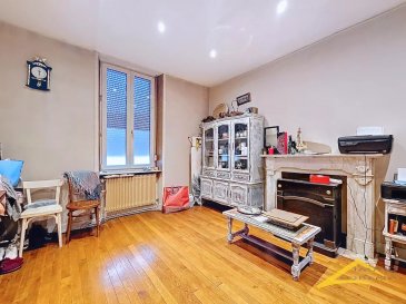 L'agence IMMO LORENA de Pétange a choisi pour vous cette MAISON à Réhon(FR) PLEINE DE CARACTÈRE. 

Avec ses 228 m² , 10 GRANDES CHAMBRES, deux salles de bains, elle offre un espace rare pour une grande famille, pour accueillir enfants et invités, ou même pour imaginer un projet d' INVESTISSEMENT IMMOBILIER. 

Description du bien:

Le Hall d'entrée 5,64 m2
Salon de 17,04 m2
Salle à marger de 17,77 m2 plus cuisine équipée de 12,62 m2
Double Garage de 28,25 m2
Couloir de 5,61 m2
Cellier de 6,15 m2 et la salle de bain de 8,72 m2
Couloir de 10,08 m2
Buanderie de 4,74 m2
Atelier de 34,59 m2
Terrasse de 24,14 m2

1ere etage
Hall de nuit de 8,47 m2 amenant à:
Salle de bain de 12 m2
Chambre de 15,28 m2
Chambre de 14,29 m2
Chambre de 24,23 m2

2eme étage

Hall de nuit de 9,04 m2
Chambre de 15,04 m2
Chambre de 14,02 m2
Chambre de 9,07 m2 
Chambre de 13,43 m2
Piece de 12,17 m2 

Grenier:
51,41 m2 mansardé

La maison dispose d' UNE TERRASSE, d'un GRAND GARAGE FERMÉ et de DEUX ATELIERS. La présence d'un SOUS-SOL COMPLET est aussi une plus-value idéale pour le rangement. 

Pas de frais pour le futur acquéreur.

Pour tout contact:
Joanna RICKAL: +352 621 36 56 40
Vitor Pires: +352 691 761 110

L'agence Immo Lorena est à votre disposition pour toutes vos recherches ainsi que pour vos transactions LOCATIONS ET VENTES au Luxembourg, en France et en Belgique.