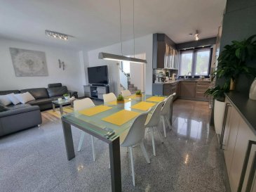 MANSO IMMO vous propose une exceptionnelle  maison de 2011 située dans un quartier calme de Belvaux à 5min de Belval Plaza. Proche de toutes commodités. Maison dans un état irréprochable et avec des matériaux et des finitions de haute qualité. 

Ce bien d'une superficie de +-150m2 se compose comme suit :

L'EXTERIEUR :
- Terrain de 2.14 ares
- Terrasse avec pergola (35m2)
- Beau jardin avec spa de nage
- Stationnement extérieur 
- Garage pour 1 voiture

AU SOUS SOL :
- Bureau/salle sport/chambre d'amis 
- Local technique
- Buanderie 

AU RDC :
- Hall d'entrée 
- Coin cuisine ouverte totalement équipée
- Salon / Séjour accès terrasse et jardin

AU PREMIER ETAGE
- Hall de nuit 
- Chambre très spacieuse
- Dressing 
- Salle de douche avec WC 

AU DEUXIEME ETAGE
- Hall de nuit 
- Énorme chambre avec coin télé / bureau (Studio)
- Salle de bain avec WC
Ce niveau pourrait être idéalement pour un adolescent afin de pouvoir disposer de ses espaces privés.

INFORMATIONS SUPLEMENTAIRES :
Type : Maison libre de 3 côtés 
Année construction : 2011
Sol : Dalles en béton
Fenêtres : triple vitrage et volets électrique
Passeport Energétique : C//C
Panneaux solaires

Les plus de cette maison, parfaite exposition solaire, état général irréprochable, proche de Belval mais surtout dans une rue sans trafic, faible en charges...

Toutes les indications sont basées exclusivement sur les informations mises à notre disposition par nos clients. Nous n'assumons aucune garantie quant à l'exactitude et l'actualité de ces indications.

Les prix affichés s'entendent frais d'agence inclus de 3% + 17%TVA. Les honoraires d'agence sont à charge des vendeurs.

Pour plus d'informations, photos ou convenir d'un rendez-vous, vous pouvez nous contacter au :
352 24 51 33 79 info@mansoimmo.lu