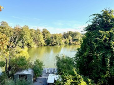 A céder CHALET au bord d'un étang à Vaux 85 000 EUR FAI.  CHALET entièrement rénové. Ponton pour pêcher. Terrasse refaite. Au calme. Entièrement Clos.
 Le chalet développe une surface de 47m2, surmonté de sa terrasse panoramique acessible par escalier extérieur
 57130 Vaux, tout proche Metz
 Contact : Bernard BLOCH 06.150.144.36