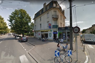 Le Ban saint Martin, Murs commerciaux. Un local commercial de 39 m² loué 619 € net   30 € de charges et un garage de 14 m²  loué  59 €
Soit 8.136 € / an.
Pour plus de précisions, merci de contacter Vincent Cimino au 0610326357