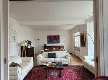 A Thionville, bien rare à louer en face duu Parc Napoléon. Magnifique appartement dans immeuble style Haussmannien, en face du Parc Napoléon, comprenant un spacieux salon- salle à manger de plus de 50m2, 3 chambres, une salle de douche, une salle de bain, une cuisine équipée.
RARE !
Les informations sur les risques auxquels ce bien est exposé sont disponibles sur le site Géorisques : www.georisques.gouv.fr » 
Contacts :
Karine Karas 06 08 31 19 87