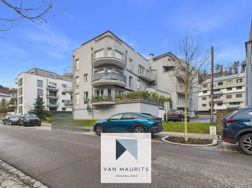 Situé à Luxembourg-Mühlenbach, à 5 min. de Kirchberg et du centre de la ville, cet appartement en rez-de-chaussée, construit en 2004 et rénové en 2014 et 2020, est disponible immédiatement. Offrant une surface habitable d'environ 66 m², il se distingue par sa spacieuse terrasse de ± 71 m² et à proximité de la forêt de Bambesch, idéalement orientée sud-est.

L'appartement se présente comme suit :

un hall d'entrée de ± 5 m² dessert un séjour lumineux de ± 28 m² avec cuisine ouverte. L'espace nuit se compose de deux chambres de ± 12 m² et ± 13 m², d'une salle de douche de ± 7 m² (avec lavabo, douche et wc), ainsi que d'un wc séparé de ± 2 m² (avec lavabo).

L'espace de vie offre un accès direct à une vaste terrasse de ± 71 m², qui comprend également un abri de jardin.

Au sous-sol, une cave privative de ± 3 m², un garage intérieur de ± 13 m² ainsi qu'une buanderie commune complètent ce bien.

Détails complémentaires :

- Appartement en très bon état ;
- Grande terrasse de ± 71 m² orientée sud-est ;
- Situation au calme, en arrère du bâtiment ;
- Chauffage au gaz par radiateurs ;
- Sols en carrelage, parquet vinyle ;
- Châssis PVC, double vitrage ;
- Marquise électrique et volets manuels ;
- Alarme, interphone, détecteurs de fumée ;
- Passeport énergétique : E-E ;
- Arrêt de bus devant la résidence ;
- Ecole et crèches accessibles à pied.

Agent responsable : Katia Gravière
Tél. : 661 332 982
E-mail : katia@vanmaurits.lu