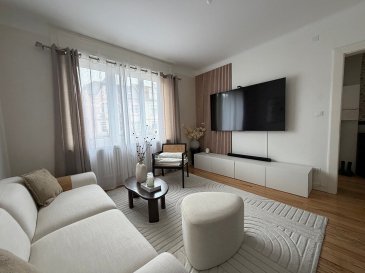 Vente  - Appartement  à Thionville  2 chambres prix :  278 000 €  À vendre : Thionville, quartier Victor Hugo, F3 de 70 m2. Situé dans le quartier recherché de l'école Victor Hugo, cet agréable appartement F3 de 70 m² en rez-de-chaussée offre un cadre de vie confortable et soigné.
Entièrement rénové, il se compose d'une entrée desservant une belle cuisine équipée moderne, une lingerie, un séjour lumineux, deux chambres, ainsi qu'une salle de bain contemporaine avec douche à l'italienne, WC et fenêtre.
L'appartement bénéficie également d'une cave et d'une charmante parcelle de jardin privatif.
Petite copropriété de deux lots seulement, avec syndic bénévole à proximité immédiate du centre-ville et des écoles.
Les informations sur les risques auxquels ce bien est exposé sont disponibles sur le site Géorisques : www.georisques.gouv.fr » 
Renseignements  et visites : 
- Karine Karas 06 08 31 19 87
Copropriété de 7 lots - dont 2 lots habitation. (Pas de procédure en cours).
Charges annuelles : 1200.00 euros.