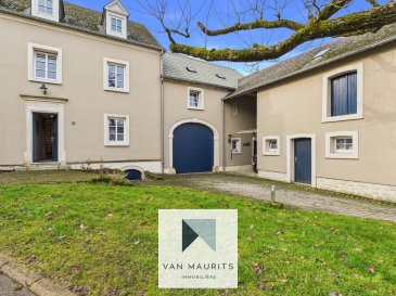 Situé au centre de la commune de Consdorf sur un terrain de ± 2450 m², cette maison traditionnelle de caractère datant de 1834, rénové avec gout en 2000 et 2013, bénéficie d'une surface habitable de ± 248 m² pour une superficie totale de ± 366 m² et se compose comme suit.

Au rez-de-chaussée l'entrée avec couloir de ± 10 m² dessert un salon de ± 13 m², une salle à manger de ± 11m², une cuisine équipée/aménagée de ± 10 m², une arrière-cuisine de ± 7 m² ainsi qu'un séjour de ± 20 m² avec accès à la terrasse et le jardin.

Le séjour donne sur un hall de ± 7 m² qui dessert d'un côté le garage de ± 25 m² avec chaufferie/buanderie séparé de ± 27 m² et de l'autre une pièce de service de ± 13 m² avec à l'étage une pièce multifonction de ± 53 m².

Au 1ier étage le palier de nuit de ± 4 m² dessert une première chambre de ± 17 m² avec en suite une pièce/dressing de ± 7 m², une deuxième chambre de ± 13 m² ainsi qu'une salle de bains de ± 8 m² (baignoire/douche, lavabo, wc, chauffe-serviette).

Au 2ième étage le palier de nuit de ± 6 m² dessert une troisième et quatrième chambre de ± 20 m² chacune ainsi qu'une salle de douche de ± 9 m²

Annexe (possibilité de transformations): au rez-de-chaussée 2 pièces de ± 14 et 19 m² et au 1ier étage un espace équivalent de ± 33 m².

Un jardin de ± 2000 m² orienté Ouest avec une terrasse de ± 30 m², piscine et espace sauna, ainsi que 4 emplacements de parking extérieur complètent l'offre.

Généralités :
- Chaudière au mazout, chauffage par radiateurs.
- Poêle à bois
- Fenêtres châssis bois et PVC avec double vitrage
- Grand jardin ± 2000 m², terrasse, piscine, sauna
- Annexe

Personne responsable du bien :
Achille
Tel: +352 621 108 010
email: achille@vanmaurits.lu