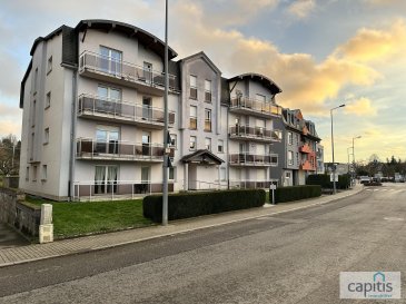 CAPITIS SARL vous propose à la location cet appartement 1 chambre situé à Roeser.

D'une surface d'environ 57 m², cet appartement se trouve au rez-de-chaussée d'une résidence et se compose comme suit :

- Hall d'entrée
- Cuisine équipée ouverte sur un spacieux living avec accès à une terrasse de 7 m²
- Une chambre à coucher
- Une salle de bains

Une cave et un emplacement de parking intérieur viennent compléter ce bien.

Pour plus d'informations ou pour organiser une visite, n'hésitez pas à nous contacter au +352 263 709 15-25 ou par e-mail à info@capitis.lu.