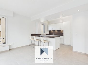 Situé à Howald, dans la commune de Hesperange, au 1er étage d'une résidence, l'appartement a été entièrement rénové en 2025 et est proposé à la location non meublée. Il se trouve dans une zone résidentielle calme et bénéficie d'une exposition nord-est. Il offre une surface habitable de ± 106 m² et se présente comme suit :

Au premier étage, le hall d'entrée de ± 9 m² dessert un séjour salon/salle à manger de ± 41 m² avec une cuisine équipée/aménagée ouverte de ± 6 m² et un débarras de ± 1,5 m².
La partie nuit se compose d'un couloir de nuit desservant 3 chambres, une première de ± 15 m² avec salle de bain séparé de ± 5 m² et accès à un balcon de ± 3 m² sécurisé par une protection anti-effraction, une deuxième de ± 9 m² et une troisième de ± 12 m² avec un dressing séparé de ± 1 m². Une salle de douche de ± 2 m² et un wc séparé de ± 2 m² complètent l'offre.

Au Rez-de-chaussée, le bien bénéficie d'une cave privative de ± 10 m² (avec coin buanderie) ainsi que d'un garage 2 voitures de ± 30 m².

Détails complémentaires :
- Location non meublée
- État : excellent ? rénovation complète en 2025
- Sols : carrelage et laminé
- Châssis PVC, triple vitrage, volets manuels
- Chauffage au gaz
- Spots encastrés
- Jardin commun
- Cave privative
- Garage 2 voitures + emplacement devant garage

Services à proximité :
Bus - Centre commercial - Centre sportif - Club sportif - Commerces - Connexions autoroutières - Crèche - Écoles - Gare - Parc de jeux - Parking public - Pharmacie - Pistes cyclables - Pistes de randonnées - Restaurants - Tram.

Agent responsable : Achille De Villers
Tél. : +352 621 10 80 10
E-mail : achille@vanmaurits.lu