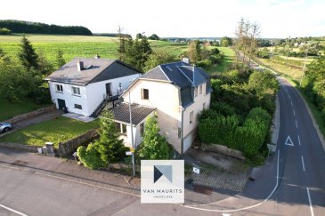 ***Sous compromis***    ***Sous compromis***     ***Sous compromis***
 
Situé à Mensdorf sur un terrain de 6ar 85 ca dans la commune de Betzdorf cette maison unifamiliale à rénover, construction de 1930 dernière rénovation datant de 1997, bénéficie d'une surface habitable de ± 112 m², pour une superficie totale de ± 146 m² et se compose comme suit.

Au rez-de-chaussée un sas d'entrée de ± 13 m² donne sur un hall d'entrée de ± 4 m² avec en suite un hall de ± 5 m² avec cage d'escalier desservant un séjour salon/salle à manger de ± 28 m², une cuisine de ± 13 m² ainsi qu'un débarras de ± 30 m².

Au 1ier étage un palier de ± 6 m² dessert 3 chambres de ± 11, 12 et 13 m² et une salle de douche de ± 5 m².

Au sous-sol un garage de ± 15 m², une buanderie de ± 3 m² et une cave de ± 22 m².

Un jardin de ± 400 m² ainsi que 2/3 emplacements de parking extérieur complètent l'offre.

Généralités :

- Maison à rénover complètement
- Construction de 1930 rénové en 1997
- chaudière au gaz Buderus, chauffage par radiateurs
- Fenêtres châssis PVC avec double vitrage, volets manuels
- Maison situé en zone Agricole : rénovation autorisés uniquement!

Personne responsable du bien:

Nora
Tel: +352 691 136 875
email: nora@vanmaurits.lu

----------------------------------   English   -----------------------------------

Located in Mensdorf on a plot of 6.85 ares in the commune of Betzdorf, this single-family house in need of renovation, built in 1930 and last renovated in 1997, offers a living area of ± 112 m² and a total area of ± 146 m². The layout is as follows:

On the ground floor, an entrance vestibule of ± 13 m² leads to an entrance hall of ± 4 m², which connects to a hall of ± 5 m² with a staircase. This level includes a living/dining room of ± 28 m², a kitchen of ± 13 m², and a storage room of ± 30 m².

On the first floor, a landing of ± 6 m² provides access to three bedrooms of ± 11 m², ± 12 m², and ± 13 m², as well as a shower room of ± 5 m².

In the basement, there is a garage of ± 15 m², a laundry room of ± 3 m², and a cellar of ± 22 m².

A garden of ± 400 m² and 2-3 outdoor parking spaces complete the offer.

General Information:

- House in need of complete renovation
- Built in 1930, renovated in 1997
- Buderus gas boiler, radiator heating
- PVC frame windows with double glazing, manual shutters
- House located in an agricultural zone: only renovations are permitted!

Contact person for the property:

Nora
Tel: +352 691 136 875
email: nora@vanmaurits.lu