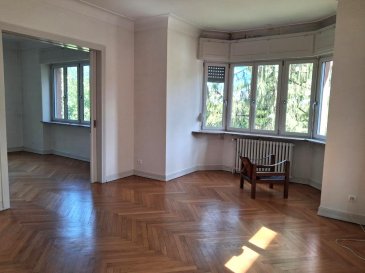 Appartement Bitche 4 pièce(s) 109 m². Bitche, 2 minutes du centre, venez découvrir ce  spacieux logement  au rez de chaussée d'une maison :
double séjour, 2 grandes chambres à coucher, salle de bain avec Wc, cuisine, dégagement et cave.
Loyer 570 euros + provision sur charges de 41 euros (entretien chaudière et espaces verts)
Les consommations  énergétiques sont de 295 kwh/m²/an soit étiquette E, le F correspond aux émissions de gaz à effet de serre.


Contact Nord Sud Immobilier à Bitche, rohrbach les Bitche, Sarreguemines et Diemeringen au 0372640102