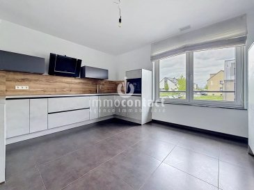 L’agence immobilière Immo-Contact vous propose ce magnifique appartement duplex situé dans le quartier très prisé de Ribeschpont à Dudelange.

Implanté dans un environnement résidentiel particulièrement calme et agréable, ce bien séduira les personnes à la recherche d’un cadre de vie paisible tout en restant proches des commodités. 

Le quartier de Ribeschpont bénéficie d’une excellente réputation à Dudelange grâce à sa tranquillité, sa proximité avec les écoles, les arrêts de bus ainsi que son accès facile aux principaux axes routiers.

Ce duplex séduit par ses beaux volumes, sa luminosité naturelle ainsi que son agencement fonctionnel et familial.

Le bien se compose comme suit :

Rez-de-chaussée :

- Belle et grande cuisine équipée
- Vaste séjour avec espace salle à manger avec accès à une terrasse de +/− 14 m²
- 1 chambre à coucher
- Salle de bains avec douche et toilette
- Toilettes séparées

À l’étage :

- 3 chambres à coucher
- Grande salle de bains avec douche, toilette et fenêtre

Dispose également d'un grenier aménagé, de 2 parkings intérieur et d'une cave de 8m².
À savoir :

- Appartement duplex lumineux et spacieux
- Quartier résidentiel très recherché
- Terrasse agréable de +/− 14 m²
- L’appartement bénéficie de panneaux solaires et photovoltaïques

Disponibilité immédiate.

Visites possibles en semaine et le samedi.

Pour toute information, contactez-nous au +352 621 758 643

Estimation de votre bien sous 48h : contactez-nous au +352 26 311 992 ou sur anastasia.feron@immocontact.lu

 ---------- 
The estate agency Immo-Contact is pleased to present this magnificent duplex flat situated in the highly sought-after Ribeschpont neighbourhood in Dudelange.

Set in a particularly quiet and pleasant residential area, this property will appeal to those seeking a peaceful living environment whilst remaining close to amenities. 

The Ribeschpont neighbourhood enjoys an excellent reputation in Dudelange thanks to its tranquillity, its proximity to schools and bus stops, as well as its easy access to major roads.

This duplex appeals with its spacious rooms, natural light and its functional, family-friendly layout.

The property comprises:

Ground floor:

- Beautiful, large fitted kitchen
- Spacious living room with dining area and access to a terrace of approx. 14 m²
- 1 bedroom
- Bathroom with shower and toilet
- Separate toilet

First floor:

- 3 bedrooms
- Large bathroom with shower, toilet and window

Key features:

- Bright and spacious duplex apartment
- Highly sought-after residential area
- Pleasant terrace of approx. 14 m²
- The apartment features solar and photovoltaic panels

Available immediately.

Viewings available on weekdays and Saturdays.

For further information, please contact us on +352 621 758 643

Get a valuation of your property within 48 hours: contact us on +352 26 311 992 or at anastasia.feron@immocontact.lu