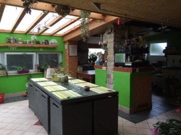 FIS Immo vous propose aujourd’hui, en exclusivité, une maison située dans un quartier de Bertrange, situé à moins de 8 Km du centre de Luxembourg Ville.

Sur un terrain d'une surface de 22.40 ares la maison comprend un bâtiment adjacent qui sert d’imprimerie/tirages avec le fond de commerce inclus dans le prix. (Toutes les imprimantes, les ordinateurs ainsi que le matériel nécessaire à imprimer est donc compris)

La maison se compose sur 3 étages :

Au niveau -1, on retrouve une immense cave qui compose intégralement l’étage.

Au niveau 0, on retrouve un garage pour 2 voitures, une buanderie, un très grand hall d’entrée, un WC séparé, deux terrasses qui donnent sur le grand jardin aménagé, une cuisine séparée et entièrement équipée, un grand living avec salle à manger.

Au niveau 1, on retrouve 3 chambres à coucher et une suite parentale avec dressing , 2 salles de bains et un WC séparée.

Le bâtiment adjacent possède un parking pouvant accueillir une dizaine de voitures.

N’hésitez pas à nous contacter pour plus de renseignements +352 621 278 925 