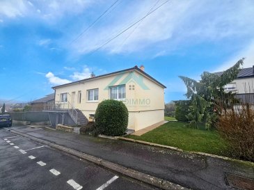 Belardimmo vous propose en exclusivité une belle maison individuelle d'environ 100m² habitables  sur un terrain de 6 ares 55 ca, situé à Boust à 10 min de la frontière Luxembourgeoise.

La maison est composée comme suit:

- Hall d'entrée
- Salon/séjour avec poêle à pellet
- Cuisine équipée ouverte avec accès à la terrasse et jardin
- 3 chambres
- Salle de bains avec douche italienne
- Un WC séparé

Sous-sol:

- Une grande cave + cave à vin enterrée
- garage 2 voitures
- Une buanderie
- Cave de rangement
- Chaufferie

Pour plus d'informations veuillez contacter Monsieur David Kempf au 00 352 621 631 841 ou par mail david.kempf16@gmail.com