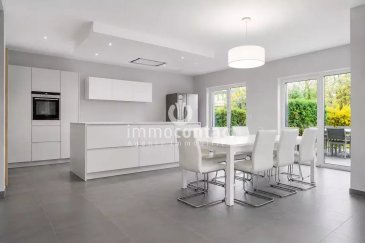 Immo-Contact vous propose à la vente de cette belle maison construite en 2021. idéalement située à Kehlen dans un environnement calme.

Cette maison récente et très fonctionnelle offre environ 160 m² de surface habitable sur un terrain d’environ 5 ares. 

Elle dispose de trois chambres à coucher ainsi que d’un bureau pouvant être utilisé comme quatrième chambre. Deux salles de bains complètent l’étage. offrant un confort idéal pour une famille.

L’espace de vie se compose d’une grande pièce ouverte regroupant la cuisine. la salle à manger et le salon. avec un accès direct vers une terrasse d’environ 100 m² et le jardin. permettant de profiter pleinement des extérieurs.

Située à proximité immédiate de l’École Européenne. des crèches. des commerces et des transports en commun. cette maison bénéficie d’un emplacement pratique et agréable à vivre.

Agencement de la maison

- Rez-de-chaussée : 
- Hall d’entrée
- Grand espace de vie avec cuisine ouverte sur la salle à  manger et le séjour. avec accès direct à la terrasse et au jardin
- WC séparé
- Buanderie et espace cellier
- Garage fermé pour deux voitures
- Local technique

1er étage
- Hall de nuit
- Trois chambres à coucher
- Un bureau pouvant être utilisé comme quatrième chambre
- Une grande salle de bain avec baignoire. douche et WC
- Une salle de douche
- WC séparé

Un emplacement de parking extérieur complète ce bien.

Prix de vente : 1 650 000 €

Pour plus d’informations ou pour organiser une visite. contactez Immo-Contact au 661409729 et au 26 311 992 ou par e-mail à info@immocontact.lu.

 ---------- 
Immo-Contact is pleased to offer for sale this beautiful house built in 2021, ideally located in Kehlen in a quiet and pleasant environment.

This recent and highly functional house offers approximately 160 m2 of living space on a plot of around 5 ares.

The property features three bedrooms as well as an office that can be used as a fourth bedroom. Two bathrooms complete the upper floor, providing ideal comfort for a family.

The living area consists of a large open-plan space combining the kitchen, dining room, and living room, with direct access to a terrace of approximately 100 sqm and the garden, allowing you to fully enjoy the outdoor areas.

Located in close proximity to the European School, daycare centers, shops, and public transport, this house benefits from a practical and pleasant location.

House layout

Ground floor:

* Entrance hall
* Large living area with open-plan kitchen, dining room, and living room, with direct access to the terrace and garden
* Separate WC
* Laundry room and pantry/storage area
* Closed garage for two cars
* Technical room

First floor:

* Night hall
* Three bedrooms
* One office that can be used as a fourth bedroom
* One large bathroom with bathtub, shower, and WC
* One shower room
* Separate WC

Two outdoor parking spaces complete this property.

Sale price: €1,650,000

For more information or to arrange a viewing, please contact Immo-Contact at +352 661 409 729 or +352 26 311 992, or by email at info@immocontact.lu.