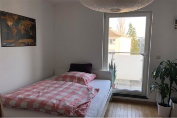 Appartement en colocation à Luxembourg
RE/MAX spécialiste de l'immobilier au Luxembourg vous propose à la colocation un appartement de deux chambres sis à Luxembourg.

Cet appartement en colocation, vous propose les prestations suivantes:

Un hall d'entrée donnant accès aux différentes pièces.

Une cuisine équipée ouverte, un grand living et un coin repas très lumineux avec des grandes fenêtres donnant accès à deux balcons.

Vous y trouverez une belle chambre, une salle de bain ainsi qu'un WC séparé.

Une cave, une buanderie commune et un grand garage pour deux voitures viennent compléter ce bien.

Une caution de deux mois doit être déposé sur le compte des propriétaires.

Disponibilité à convenir.

Un contrat CDI exigé.

Commission d'agence   TVA à charge du locataire
