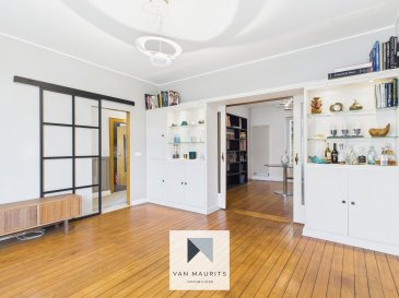 Cette maison de ville des années 1930, rénovée au fil des années, dispose de ± 220 m² habitables et de ± 280 m² au total. Elle se situe au calme (34, rue des Sources à Luxembourg) et bénéficie d'un accès facile vers Kirchberg et le centre de la capitale, ainsi que vers les commerces, restaurants, crèches, écoles, clubs de sport etc..

Elle se compose comme suit :

Au 1er étage : d'une entrée de ± 11m² avec un WC séparé ; d'un séjour/salle à manger de ± 34 m² (avec cheminée, de 2024) ouvrant sur la terrasse de ± 23 m² et le jardin, et d'une cuisine équipée de ± 14 m² (de 2023).

Au 2ème étage : d'un palier qui permet d'accéder à 3 chambres de ± 15, 16 et 23 m² , à une salle de bain avec double vasque, baignoire, douche, wc et fenêtre. 

Au 3ème étage : de 2 chambres en enfilade de ± 12 et 10 m², une sixième chambre de ± 11 m², une salle de bain avec baignoire, douche, lavabo, wc et fenêtre, un espace hobby/grenier de ± 13 m² avec une mezzanine de ± 20 m², pierres apparentes et une hauteur sous plafond de 4 m. 

Au rez-de-chaussée : d'une buanderie de ± 21 m², d'une cave de ± 15 m², d'un garage de ± 18 m² et d'une cave à vin de ± 6 m².

Visite virtuelle et plan sur demande.

Généralités :

? Rénovation 2021-2024 ;
? Proximité de la ville et de tout service ;
? Kirchberg et les institutions européennes à 5 min. ;
? Aéroport à 15 min. ;
? Gare à 5 min. à pied ;
? Charme d'époque : escalier et parquet d'origine, hauteur sous plafond 2,80 m, porte à galandage au salon, moulures ; 
? Cheminée au salon ;
? Cuisine de 2023 ;
? Chauffage au gaz (Buderus) ;
? Double vitrage, volets éléctriques, centralisés ;
? Parc Laval à 5 min. à pied.

Agent responsable : Katia Gravière au 661 33 29 82 ou katia@vanmaurits.lu