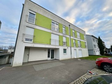 Manso Immo vous présente en exclusivité ce charmant appartement à Bivange, idéalement situé et à proximité de toutes les commodités.

D'une surface habitable de 38,56 m2, cet appartement offre une disposition optimale, comprenant une cuisine équipée ouverte sur un salon salle à manger, une chambre à coucher, une salle de douche moderne, ainsi qu'un emplacement intérieur et une cave pour votre confort.

Veuillez noter que toutes les informations fournies sont basées sur les détails fournis par nos clients, et bien que nous nous efforcions d'assurer leur exactitude et leur actualité, nous ne pouvons garantir ces aspects.

Toutes les indications sont basées exclusivement sur les informations mises à notre disposition par nos clients. Nous n'assumons aucune garantie quant à l'exactitude et l'actualité de ces indications.

Les prix affichés s'entendent frais d'agence inclus de 3% + 17%TVA. Les honoraires d'agence sont à charge des vendeurs.

Pour plus d'informations, photos ou convenir d'un rendez-vous, vous pouvez nous contacter au :
352 24 51 33 79 info@mansoimmo.lu