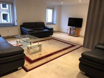 Charmant appartement spacieux et lumineux se situant au 2ème étage d'une petite copropriété à  Esch sur Alzette.
L'appartement se compose d'un grand living lumineux de 28 m2 . Deux belles chambres de 14m2, une cuisine équipée, sdb . Un grand hall d'entrée, une  cave. 