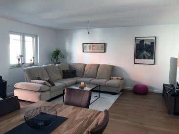 * * * Appartement à vendre à Kayl Centre * * * 

Nouvelle résidence 02/2017. 

+/- 100 m2 au 1er étage se composant comme suit:

- Cuisine équipée ouverte avec salle à manger et living (48 qm) avec accès au balcon (7 m2).
- Salle de bain (6,5 m2) avec douche italienne.
- 2 chambres à coucher (24 m2 et 15 m2) avec accès au terrasse/jardin privé côté sud (115 m2).
- Chauffage au sol, volets éléctriques, système d'alarme, ascenseur commun, 4 unités en tout.
- Cave privé (8 m2).
- Avec 1 emplacement intérieur
- Possibilité d'acheter un 2e emplacement intérieur pour 29.000€.

Contact: +352 661541987 / +352 691850717 
