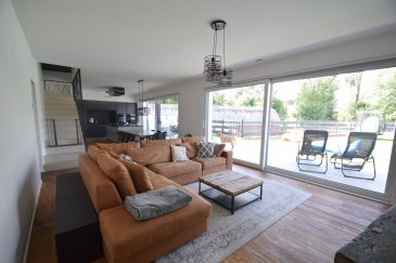 En Exclusivité ImmoHouse vous propose ce superbe duplex en rez de jardin de CONSTRUCTION 2020 classe A-B idéalement situé dans une rue calme et résidentielle de Bascharage.

Au sein d'une résidence soignée ce superbe appartement très lumineux avec prestations de standing se compose de:

au rez de chaussée:
- Un spacieux hall d'entrée
- Un superbe séjour avec accès terrasse et jardin privatif sur l'arrière
- Une magnifique cuisine équipée ouverte sur la pièce de vie
- Un wc séparé

au 1er niveau:
- Une grande chambre parentale avec un joli balcon et salle de douche privative
- Une chambre à coucher 
- Une chambre à coucher/dressing
- Une salle de bain
- Un wc séparé

A cela s'ajoutent: deux parkings intérieurs privatifs, une cave, une buanderie.

Un magnifique objet à découvrir

Infos et visites sur rdv