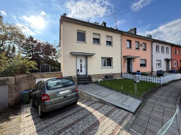 À Lallange, situé dans un quartier résidentiel exclusivement très tranquille, belle maison entièrement rénovée présentant 