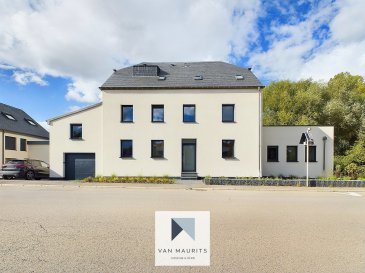 Découvrez ce charmant appartement d'une superficie d'environ 105 m² pour une surface brute d'approximativement 123 m², proposé à la vente, il se situe au 173, route de Trèves à Niederanven.

À votre arrivée, un hall d'entrée lumineux d'environ 4 m², ouvrant sur une chambre spacieuse d'environ 14 m². Une salle de douches moderne d'environ 4 m², équipée d'un WC et lavabo, ajoute une touche de confort supplémentaire.

Le point culminant de cet appartement est le salon/séjour baigné de lumière, d'une superficie d'environ 47 m². Les grandes portes coulissantes offrent un accès direct à une magnifique terrasse orientée Nord-Ouest, d'une surface d'environ 65 m², idéale pour profiter des journées ensoleillées et des soirées en extérieur.

La chambre principale, d'une superficie d'environ 26 m², comprend un espace dressing pour un rangement optimal. Elle est complétée par une salle de douches attenante, équipée d'un lavabo et d'un WC, offrant un espace privé et fonctionnel.

Un emplacement de parking dans le garage et un débarras avec raccordements buanderie est inclus dans l'appartement.

Détails complémentaires :

- Chauffage au gaz
- Châssis PVC, triple vitrage, volets électriques

Notre équipe se tient à votre disposition pour toute demande complémentaire ou pour organiser une visite. N'hésitez pas à nous contacter pour plus d'informations.

Agent Responsable :

Maurits van Rijckevorsel

Tel. +352 621 198 891

Email. maurits@vanmaurits.lu