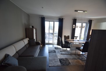 ImmoHouse vous propose ce superbe appartement 2 chambres CONSTRUCTION 2015 classe D-D idéalement situé à Oberkorn dans la commune de Differdange.

Au sein d'une résidence soignée ce bel appartement très spacieux de 123m² se compose de:

-Un agréable hall d'entrée avec placard et rangement intégré  
-Un grand salon/salle à manger avec terrasse  
-Une cuisine équipée ouverte sur la pièce de vie  
-Deux chambres à coucher dont une avec salle de bain privative  
-Une 2ème salle de bain avec wc  

A cela s'ajoutent:  
-Un parking intérieur  
-Une cave privative  
-Une buanderie  

Infos et visites sur demandes