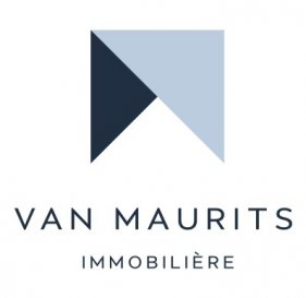 Situé à Contern, ce bâtiment moderne avec ascenseur est posé sur un terrain de 13,03 ares et contient plusieurs espaces de bureaux, ainsi qu’un appartement indépendant. 
Avec une surface habitable ± 868 m² pour une surface totale ± 1202 m².

Pour plus d'information, merci de joindre Mr Maurits van Rijckevorsel.
Mobile : +352.621.198.891.
Mail : maurits@vanmaurits.lu