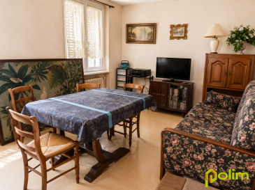 Spécial investisseur.  Dans une petite copropriété de 3 lots, faible charge, investissez dans cet appartement de 59 m2, situé au 1er étage, belle rentabilité de 6 888 EUR (locataire présente depuis 2010), à 100 m de la place Duroc,
 Les informations sur les risques auxquels ce bien est exposé sont disponibles sur le site Géorisques : www.georisques.gouv.fr