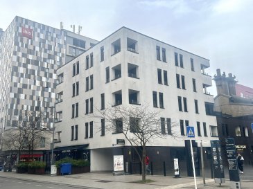 MANSO IMMO vous propose en location magnifique appartement avec 1 chambre, situé à Esch-Belval, un quartier prisé pour son cadre de vie agréable et sa proximité avec toutes commodités.
Avec une surface habitable de +-60 m2 et idéalement exposé, cet bel appartement offre un espace de
vie lumineux et fonctionnel. Il se compose d'une chambre spacieuse, d'un grand salon ouvert sur
une cuisine équipée avec accès à un balcon / loggia, ainsi que d'une salle de douche avec coin buanderie.

Le prix de la location est 2000€ charges incluses.

Idéalement situé proche de la gare de Belval, des axes routiers les plus importants du sud du Luxembourg, et de toutes commodités, cet appartement offre un cadre de vie pratique et agréable. 

Toutes les indications sont basées exclusivement sur les informations mises à notre disposition par nos clients. Nous n'assumons aucune garantie quant à l'exactitude et l'actualité de ces indications.

Pour plus d'informations, photos ou convenir d'un rendez-vous, vous pouvez nous contacter au :
352 661 281 792 ou telmo@mansoimmo.lu

MANSO IMMO bietet Ihnen zur Miete eine wunderschöne Wohnung mit 1 Schlafzimmer, in Esch-Belval gelegen, einem Viertel, das aufgrund seiner angenehmen Lebensbedingungen und seiner Nähe zu allen Annehmlichkeiten beliebt ist.
Mit einer Wohnfläche von +-60 m2 und einer idealen Ausrichtung bietet diese schöne Wohnung einen großen Wohnraum.
helle und funktionale Wohnfläche. Sie besteht aus einem geräumigen Schlafzimmer, einem großen offenen Wohnzimmer mit Zugang zu
einer ausgestatteten Küche mit Zugang zu einem Balkon / Loggia, sowie einem Duschbad mit Waschbereich.

Der Mietpreis beträgt 2000€ inklusive Nebenkosten.

Ideal gelegen in der Nähe des Bahnhofs Belval, der wichtigsten Straßenachsen im Süden Luxemburgs und aller Annehmlichkeiten, bietet diese Wohnung einen praktischen und angenehmen Lebensrahmen. 

Alle Angaben basieren ausschließlich auf den Informationen, die uns von unseren Kunden zur Verfügung gestellt wurden. Wir übernehmen keine Gewähr für die Richtigkeit und Aktualität dieser Angaben.

Für weitere Informationen, Fotos oder um einen Termin zu vereinbaren, können Sie uns unter :
352 661 281 792 oder telmo@mansoimmo.lu

MANSO IMMO offers you a magnificent 1-bedroom apartment for rent, located in Esch-Belval, a district renowned for its pleasant living environment and proximity to all amenities.
With a living area of +-60 m2 and ideal exposure, this beautiful apartment offers a bright and functional
functional living space. It comprises a spacious bedroom, a large living room opening onto a
kitchen with access to a balcony, and a shower room. There's also a separate toilet.

The rental price is 2000€ including charges.

Ideally located close to Belval station, southern Luxembourg's main roads and all amenities, this apartment offers a practical and pleasant living environment. 

All information is based exclusively on information provided by our customers. We accept no liability for the accuracy or up-to-dateness of these details.

For further information, photos or to arrange an appointment, please contact us on :
352 24 51 33 79 info@mansoimmo.lu