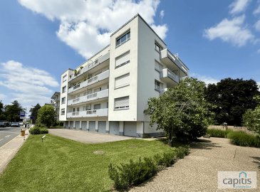Capitis vous propose à la location un studio de 34 m² situé à Strassen, dans un environnement calme et proche de toutes commodités (transports, commerces, services, CHL).

Ce bien se compose d'un espace de vie lumineux avec cuisine équipée, d'une salle de bain fonctionnelle, et comprend :

- Un emplacement de parking extérieur ;
- Une cave individuelle pour le rangement ;

Ce studio est idéal pour une personne seule ou un jeune couple à la recherche de confort et de praticité.

Pour plus de renseignements ou pour organiser une visite, n'hésitez pas à nous contacter au 27 40 30 30 ou sur info@capitis.lu