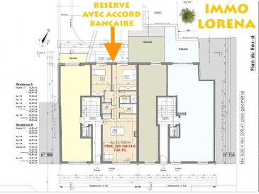 Votre agence IMMO LORENA de Pétange vous propose dans une résidence contemporaine en future construction de 8 unités sur 3 niveaux située à Pétange, 110, route de Luxembourg, un appartement au RDC de 78,59 m2 décomposé de la façon suivante:

- Hall d'entrée
-Double living de 33,02. m2
- WC séparé de 2,06 m2
- Débarras de 3,44 m2
- Salle de douche de 4,16 m2
- Deux chambres de 12,41 m2 et 13,57 m2 donnant accès à une magnifique terrasse de 27,15 m2
- Une cave privative, un emplacement pour lave-linge et sèche-linge au sous sol.
Possibilité d'acquérir un emplacement intérieur (28.840 €)TTC 3%

Cette résidence de performance énergétique AB construite selon les règles de l'art associe une qualité de haut standing à une construction traditionnelle luxembourgeoise, châssis en PVC triple vitrage, ventilation double flux, radiateurs, video - parlophone, etc... Avec des pièces de vie aux beaux volumes et lumineuses grâce à de belles baies

Ces biens constituent entres autre de par leur situation, un excellent investissement.
Le prix comprend les garanties biennales et décennales et une TVA à 3%.
Livraison prévue 2023.

1,5% du prix de vente à la charge de la partie venderesse + 17% TVA
Pas de frais pour le futur acquéreur


À VOIR ABSOLUMENT!

Pour tout contact:
Joanna RICKAL: 621 36 56 40 
Vitor Pires: 691 761 110 
Kevin Dos Santos: 691 318 013

L'agence Immo Lorena est à votre disposition pour toutes vos recherches ainsi que pour vos transactions LOCATIONS ET VENTES au Luxembourg, en France et en Belgique. Nous sommes également ouverts les samedis de 10h à 19h sans interruption.