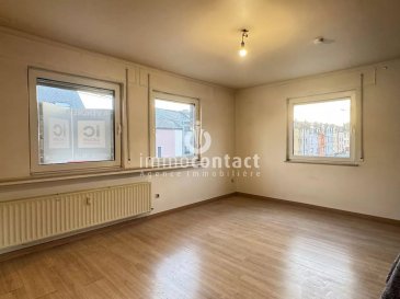 L'agence immobilière Immo-Contact vous propose ce superbe appartement de +/− 108m² de surface totale, avec le grenier aménagé permettant de transformer l'appartement en duplex, situé sur Belvaux. 

Il bénéficie d’une situation particulièrement recherchée, au cœur d’un secteur dynamique et pratique de Belvaux. À proximité immédiate des commerces, des transports en commun, des écoles et des grands axes, il offre un cadre de vie idéal alliant confort du quotidien et excellente accessibilité. La proximité d’Esch-sur-Alzette et des zones d’activités environnantes en fait un emplacement stratégique, aussi bien pour une résidence principale que pour un investissement sûr et durable.

L'appartement, au 2ème étage d'une maison bi-familiale, se compose comme suit :

- Hall d'entrée
- Salon avec espace salle à manger
- Cuisine équipée ouverte
- 2 chambres à coucher
- Salle de bain avec baignoire, WC et fenêtre partiellement rénovée en 2026

Une cave, un garage box et un parking extérieur viennent compléter ce bien.

Vous retrouverez également un grenier, actuellement aménagé en studio, de +/ 48m² permettant la transformation de l'appartement en duplex de +/− 108m².

À savoir :
- Chauffage changé en 2016
- Façade rénovée en 2020
- Disponibilité immédiate

Visites possibles en semaine et le samedi.

Pour toute information, contactez-moi au +352 621 794 938.
Estimation gratuite de votre bien sous 48h : +352 26 311 992 ou info@immocontact.lu

 ---------- 
The Immo-Contact estate agency is offering this superb flat with a total surface area of approximately 108m², with a converted attic that could be turned into a duplex, located in Belvaux. 

It enjoys a particularly sought-after location in the heart of a dynamic and convenient area of Belvaux. Close to shops, public transport, schools and major roads, it offers an ideal living environment combining everyday comfort and excellent accessibility. Its proximity to Esch-sur-Alzette and the surrounding business parks makes it a strategic location, both as a primary residence and as a secure, long-term investment.

The flat, on the 2nd floor of a two-family house, is composed as follows:

- Entrance hall
- Living room with dining area
- Open-plan fitted kitchen
- 2 bedrooms
- Bathroom with bath, WC and window, partially renovated in 2026

A cellar, a garage box and an outdoor parking space complete this property.

There is also an attic, currently converted into a studio, measuring +/− 48m², which could be converted into a +/− 108m² duplex apartment.

Please note:
- Heating system replaced in 2016
- Facade renovated in 2020
- Available immediately

Viewings possible on weekdays and Saturdays.

For further information, please contact me on +352 621 794 938.
Free valuation of your property within 48 hours: +352 26 311 992 or info@immocontact.lu