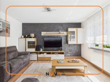 Sarah et NOVIN Real Estate vous présente, cette élégante maison individuelle entièrement rénovée, idéalement nichée dans un quartier résidentiel paisible et verdoyant de Berchem (commune de Roeser).

Avec une surface habitable d’environ 175 m², cette propriété lumineuse et soigneusement entretenue offre un cadre de vie confortable et fonctionnel, idéal pour une famille à la recherche de tranquillité à proximité de la ville.

Disposition des espaces :

Hall d’entrée accueillant avec un vaste espace de vie traversant comprenant un salon chaleureux et une salle à manger spacieuse, le tout avec la lumière naturelle, une
cuisine ouverte entièrement équipée, avec un accès direct à la terrasse et au jardin privatif entièrement clôturé, sans vis-à-vis.
4 chambres à coucher, dont une suite parentale
2 salles de douche modernes et 1 salle de bain avec finitions soignées.
Une buanderie, local technique, avec chaudière à gaz neuve
Débarras / espace de rangement supplémentaire
Garage fermé + 2 emplacements extérieurs privatifs
Caractéristiques complémentaires :

Rénovation complète réalisée avec goût et matériaux de qualité
Aucun travaux à prévoir
Environnement résidentiel calme en impasse ainsi qu'une proximité immédiate des transports publics (gare à distance piétonne), écoles, crèches et commerces
Accès rapide aux grands axes autoroutiers

 ---------- 
Mit einer Wohnfläche von ca. 175 m² bietet diese helle und sorgfältig instand gehaltene Immobilie ein komfortables und funktionales Wohnambiente – perfekt für eine Familie, die Ruhe in Stadtnähe sucht.

Raumaufteilung:

Einladender Eingangsbereich
Großzügiger, durchgehender Wohnbereich mit gemütlichem Wohnzimmer und geräumigem Essbereich – durchflutet von natürlichem Licht
Offene, voll ausgestattete Küche mit direktem Zugang zur Terrasse und zum privaten, vollständig eingezäunten Garten, ohne Gegenüber
4 Schlafzimmer, darunter ein Elternschlafzimmer mit viel Platz
2 moderne Duschbäder sowie 1 Badezimmer mit hochwertigen Ausführungen
Praktischer Hauswirtschaftsraum und Technikraum mit neuer Gasheizung
Zusätzlicher Abstellraum / Stauraum
Geschlossene Garage + 2 private Außenstellplätze
Weitere Highlights:

Komplette Renovierung mit viel Geschmack und hochwertigen Materialien
Keinerlei Renovierungsbedarf
Ruhige Wohnlage in verkehrsberuhigter Sackgasse
Unmittelbare Nähe zu öffentlichen Verkehrsmitteln (Bahnhof fußläufig erreichbar), Schulen, Kindergärten und Einkaufsmöglichkeiten
Schneller Anschluss an die wichtigsten Autobahnen
Zögern Sie nicht, uns zu kontaktieren, um einen Besichtigungstermin zu vereinbaren und sich selbst vom Charme dieser einzigartigen Immobilie zu überzeugen

 ---------- 
Sarah and NOVIN Real Estate is proud to present this elegant, fully renovated single-family home, exclusively available and ideally located in a quiet, green residential area of Berchem (Municipality of Roeser).
With approximately 175 m² of living space, this bright and meticulously maintained property offers a comfortable and functional living environment — perfect for a family seeking peace and privacy close to the city.

Layout:

Welcoming entrance hall
Generous open-plan living area including a warm lounge and spacious dining room, flooded with natural light
Fully equipped open kitchen with direct access to the terrace and a private, fully fenced garden, offering complete privacy
4 bedrooms, including a master suite
2 modern shower rooms and 1 elegant bathroom with quality finishes
Utility room and technical space with a new gas boiler
Additional storage room
Closed garage plus 2 private outdoor parking spaces
Additional features:

High-quality, tasteful renovation throughout
No renovation work needed
Quiet residential street in a cul-de-sac
Immediate proximity to public transport (train station within walking distance), schools, daycare centers and shops
Easy and fast access to major highways